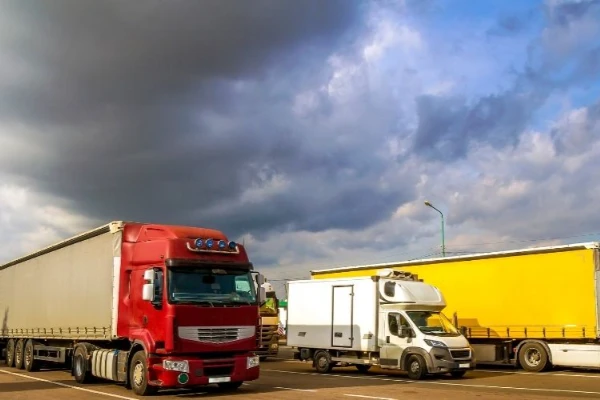 Adana Dikmen Nakliyat Ambarları